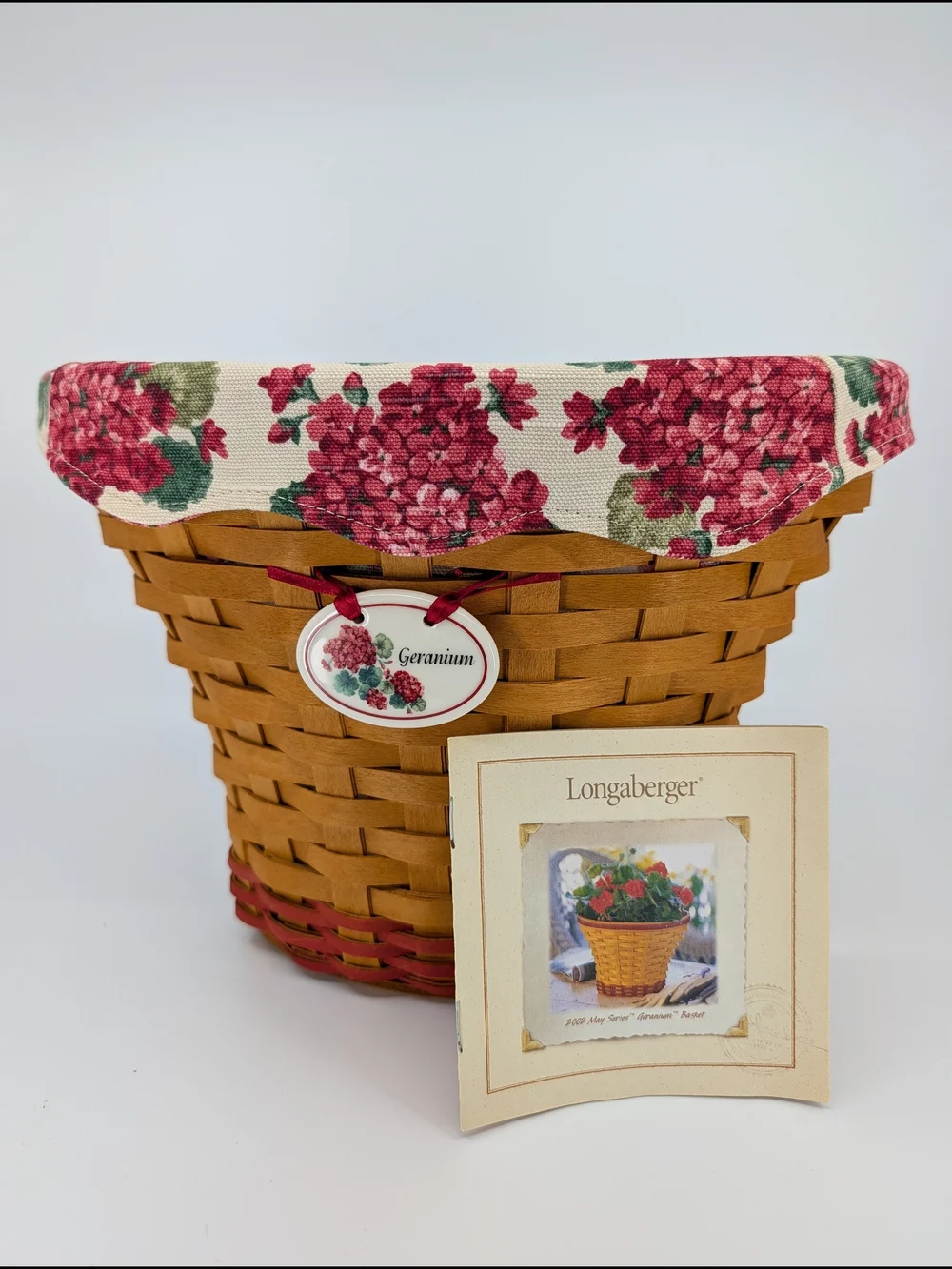 Longaberger 2002 May Series Geranium Basket Planter/Liner/2 Protectors/Tie-On